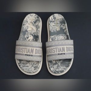 Christian Dior DWay Toile de Jouy Embroidery Slide EU 39